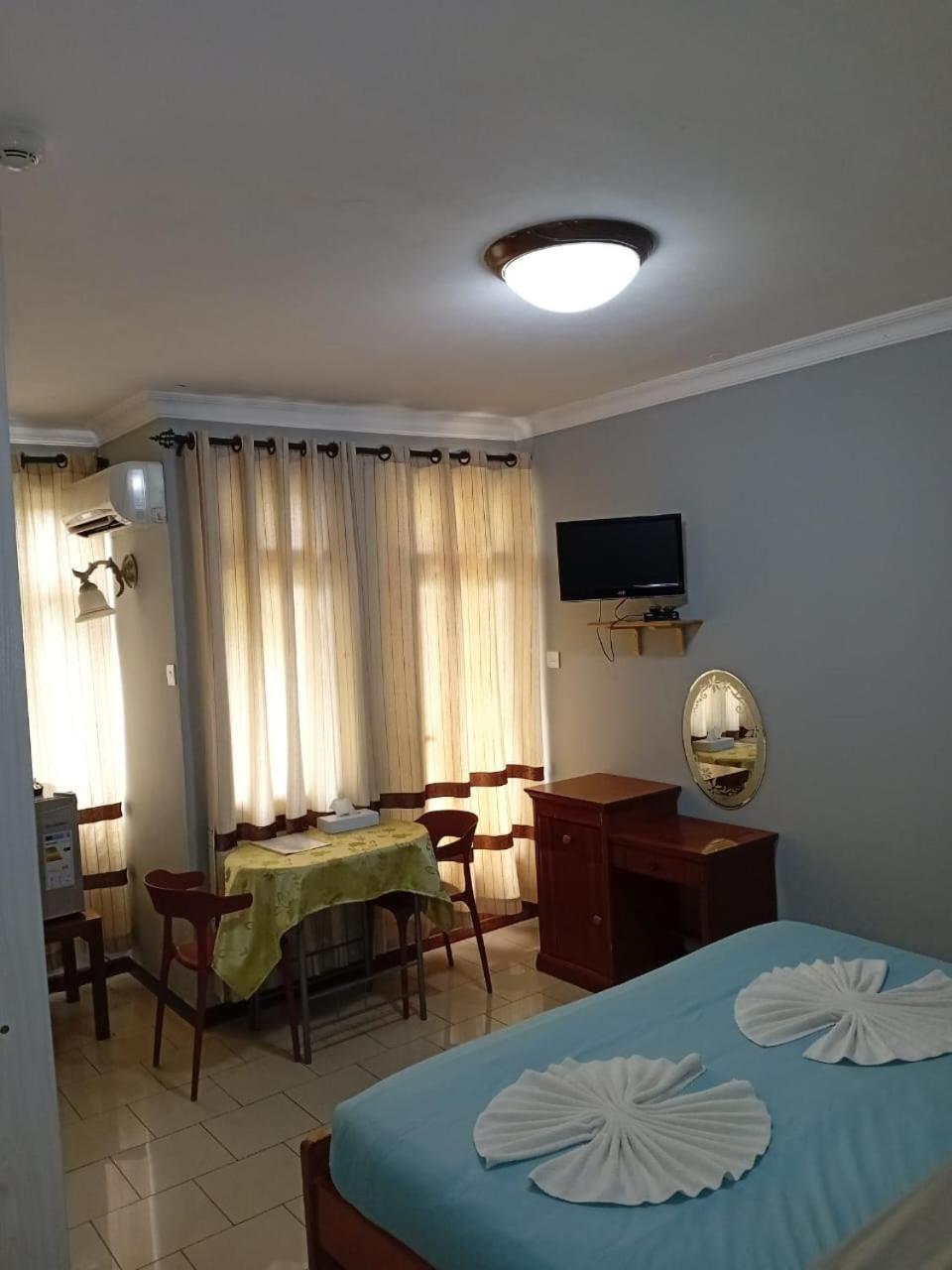 Residence Padma Flic en Flac Bagian luar foto